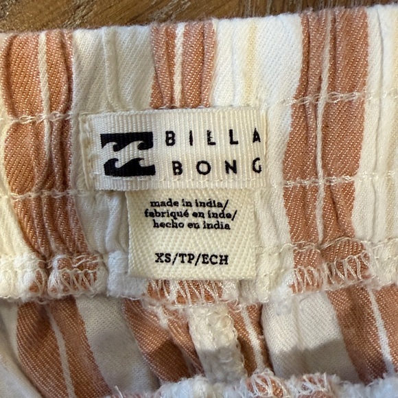 Billabong Women's Striped Tan and Cream Shorts - Picture 3 of 9